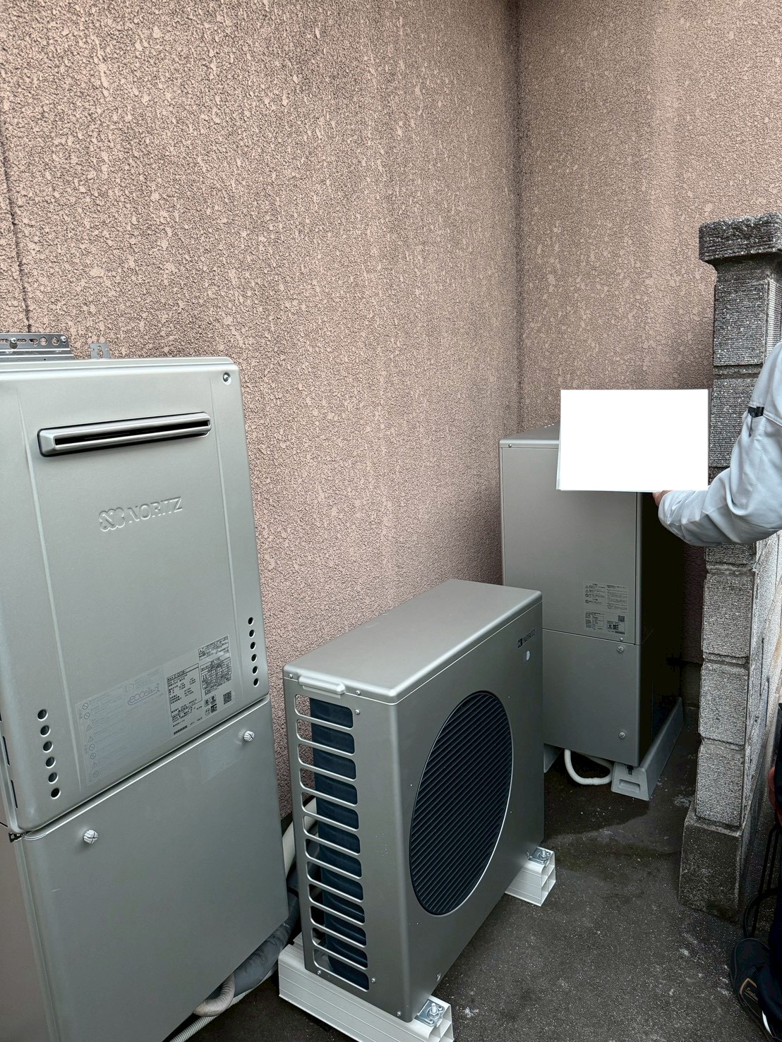 施工後：ノーリツ製ハイブリッド給湯器